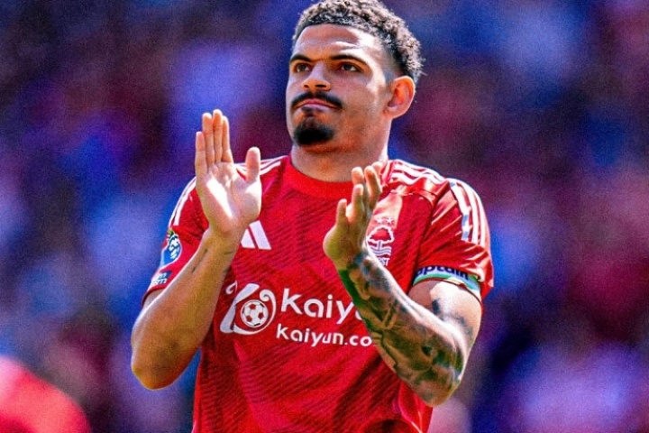 神速电讯报：热刺付6000万镑解约金签下吉布斯-怀特 明天体检